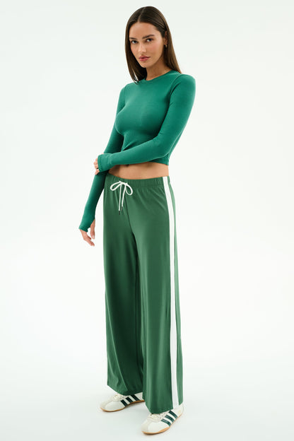 Willow Airweight Wide Leg - Splits59