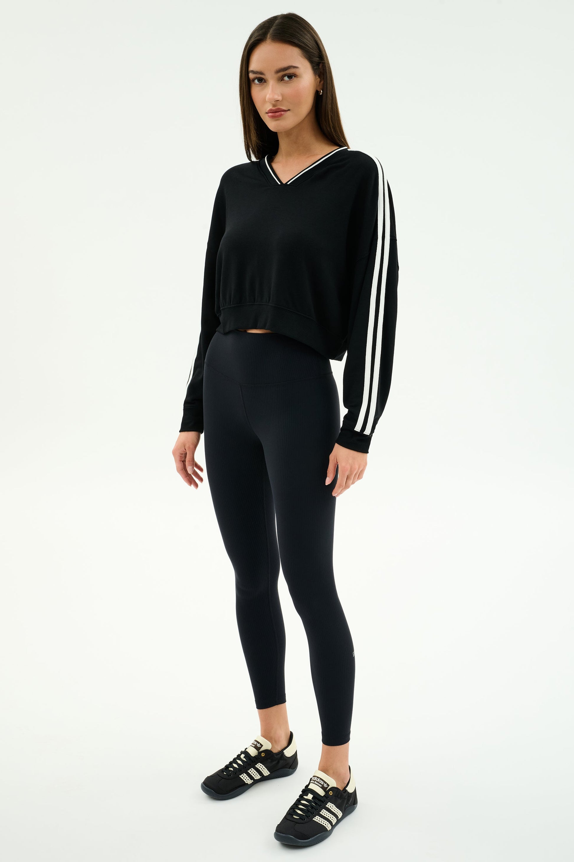 Ellie Fleece V Neck Sweatshirt - Splits59