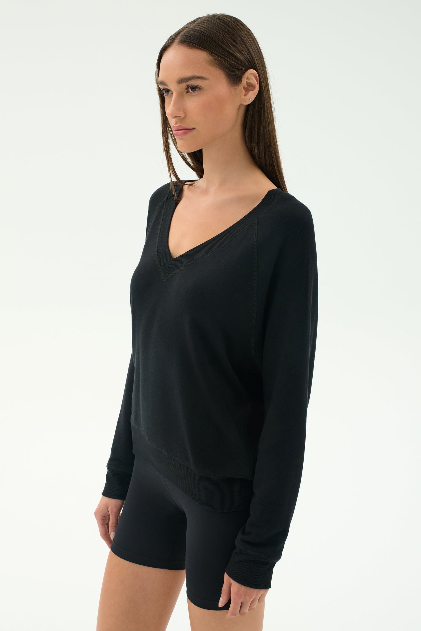 Bennie Fleece V Neck Sweatshirt - Splits59