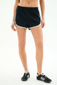Black/Creme