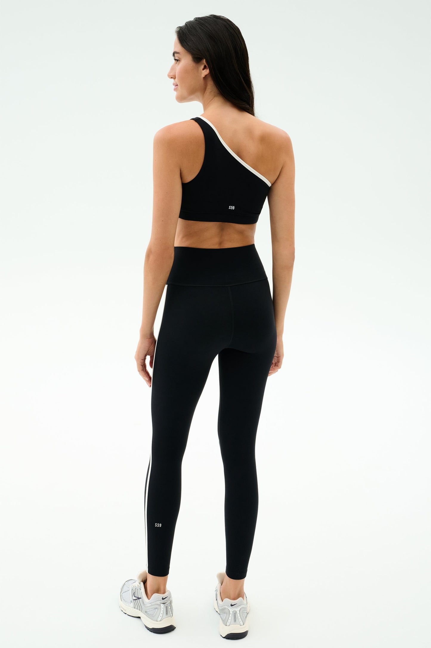 Josie Airweight One Shoulder Bra - Splits59