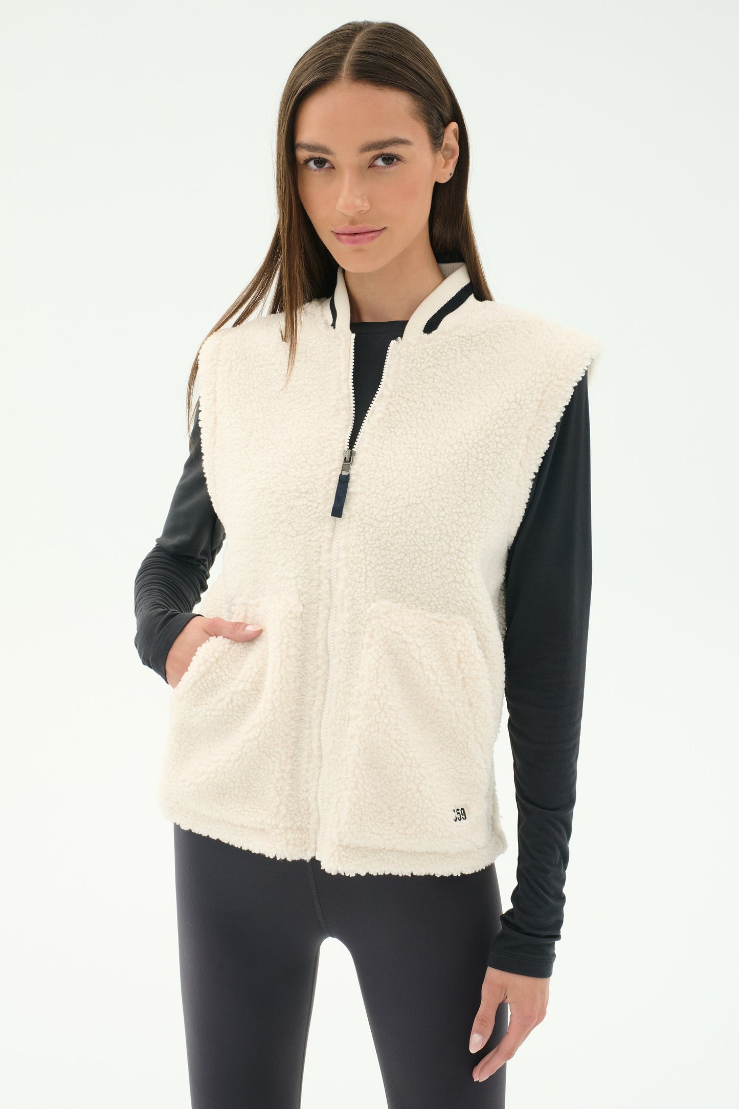 Aster Sherpa Vest - Splits59